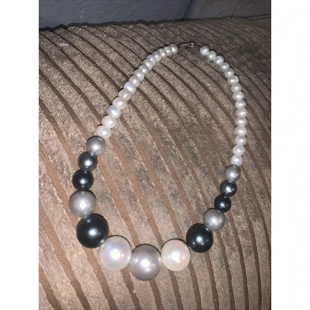 Cultured Ombre Large Pearl Necklace 925 Sterling Silver Beaded Grey Black White